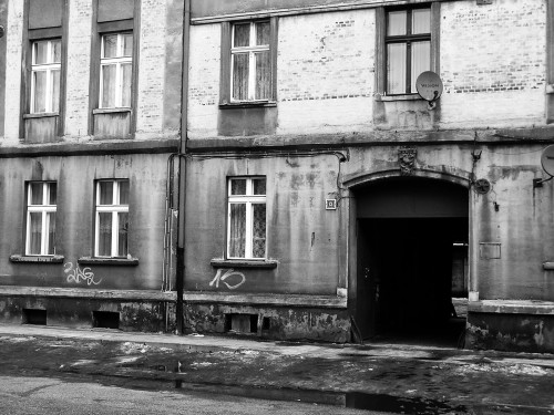 dirty-streets-of-poland-2-1235733